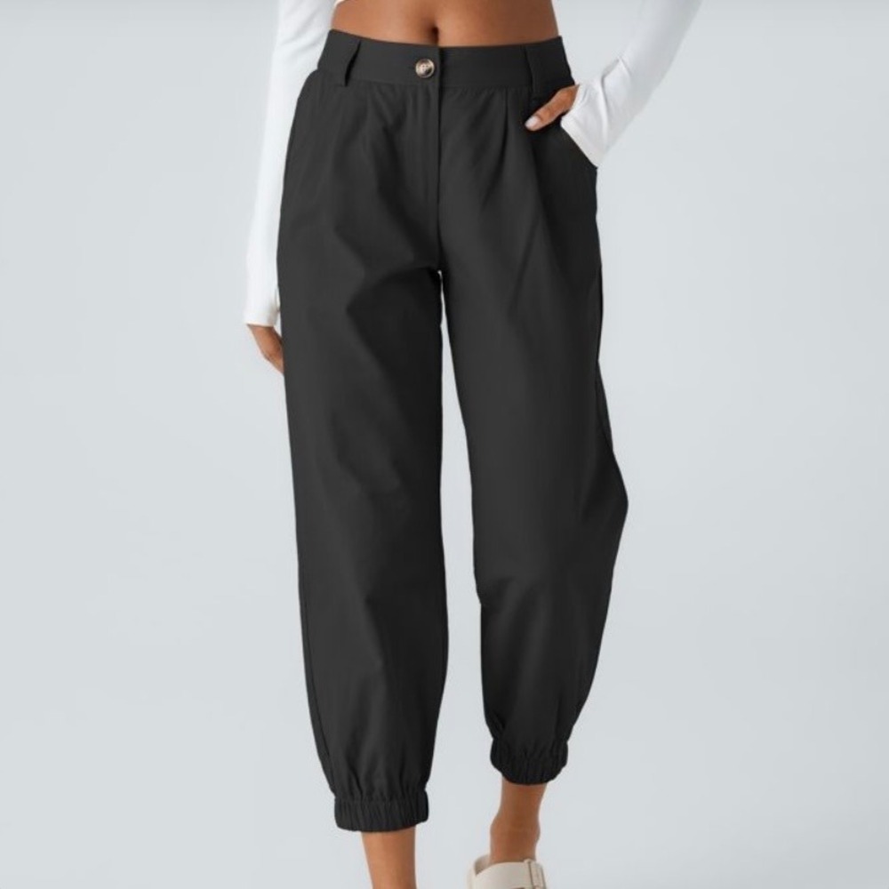 Halara Black Cotton Twill Mid Rise Pleated Casual Jogger Pants Womens Large NWT